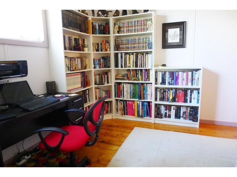 19 Sutton Avenue, Seacombe Gardens SA 5047