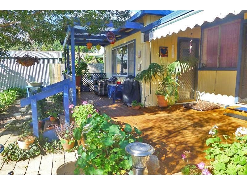 19 Sutton Avenue, Seacombe Gardens SA 5047