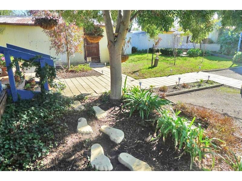 19 Sutton Avenue, Seacombe Gardens SA 5047