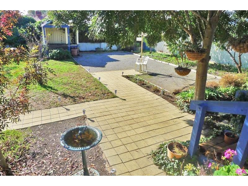 19 Sutton Avenue, Seacombe Gardens SA 5047