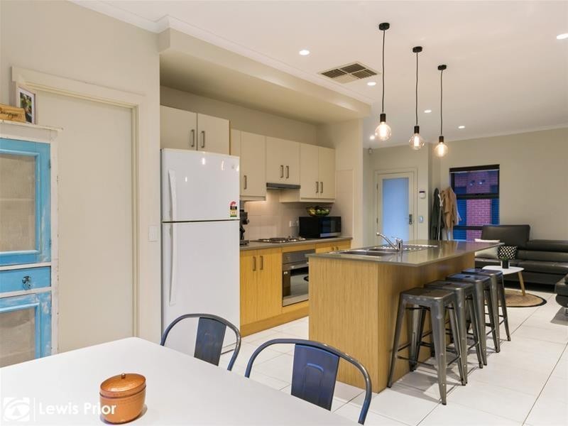 7b Albany Crescent, Oaklands Park SA 5046