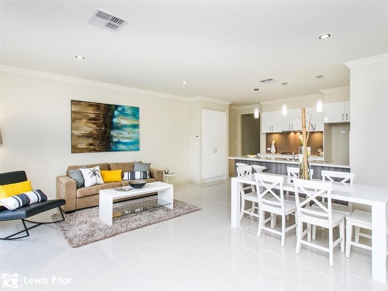 3/64 White Crescent, Seacombe Gardens SA 5047