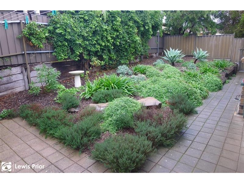 8 Jupiter Street, Hallett Cove SA 5158