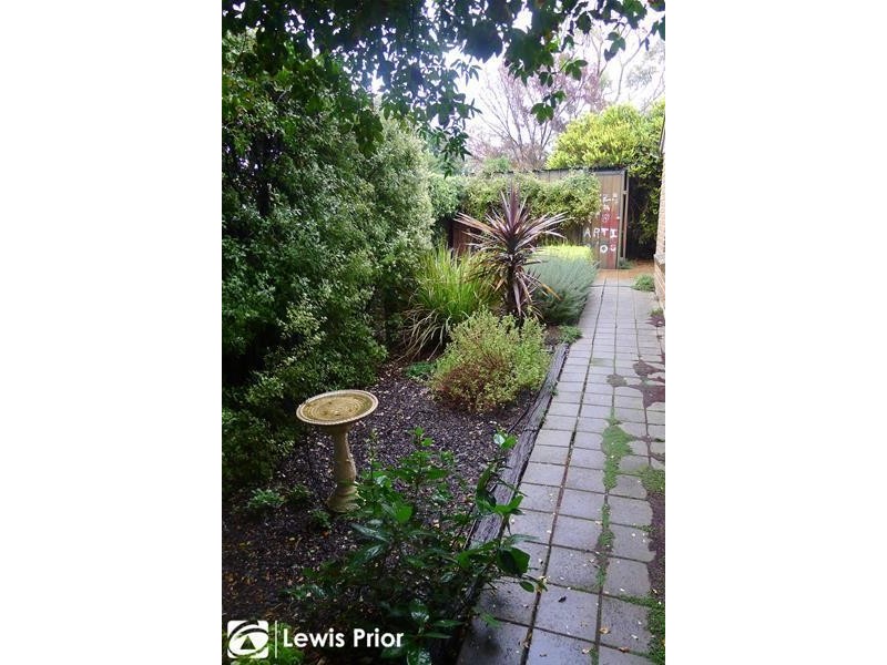 8 Jupiter Street, Hallett Cove SA 5158