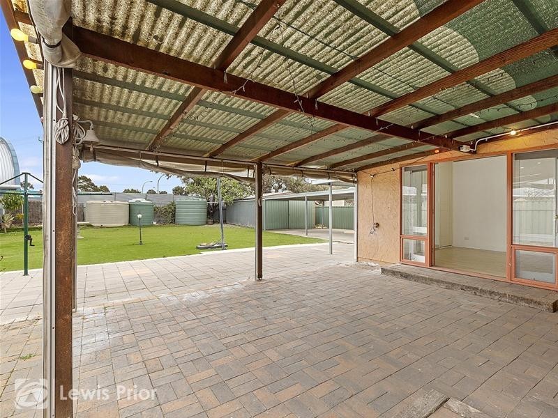 6 Diagonal Way, Oaklands Park SA 5046