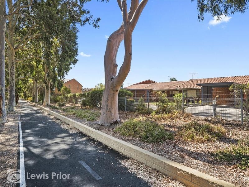 4/16 Finniss Street, Marion SA 5043