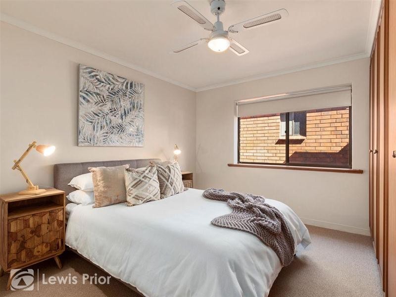 4/16 Finniss Street, Marion SA 5043