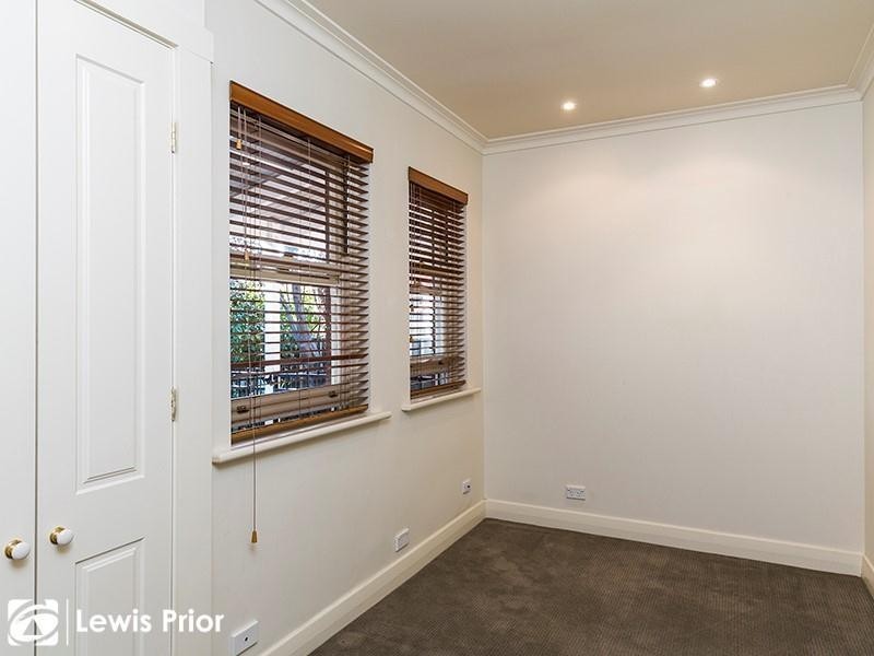 25 Lynington Street, Tusmore SA 5065