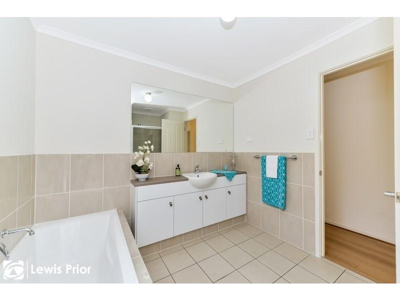 54 Dwyer Road, Oaklands Park SA 5046