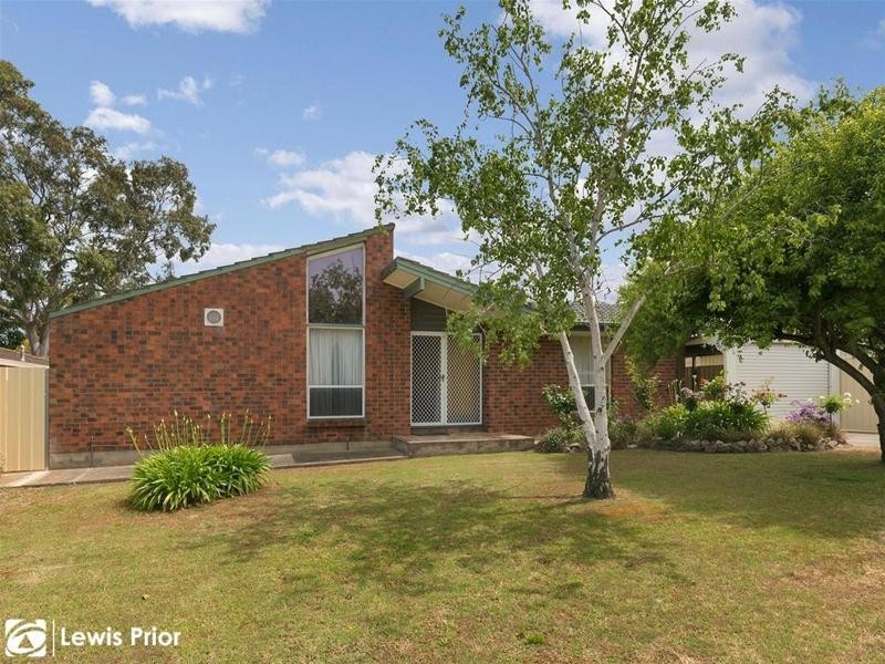 13 Jenner Street, Morphett Vale SA 5162