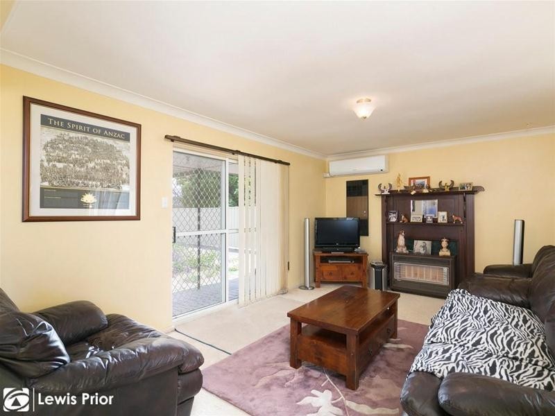 13 Jenner Street, Morphett Vale SA 5162