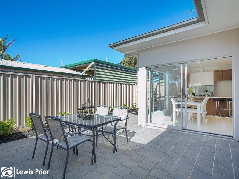 15 Sixth Avenue, Warradale SA 5046