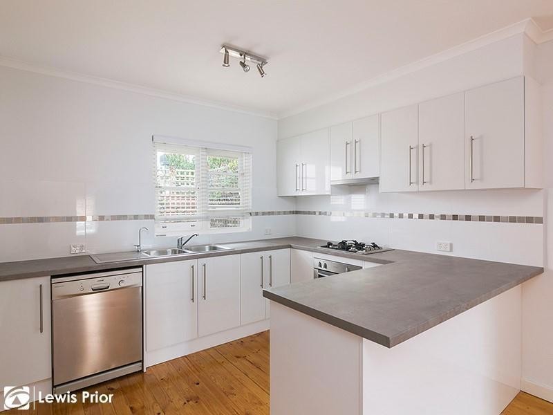 3/35 Augusta Street, Glenelg SA 5045