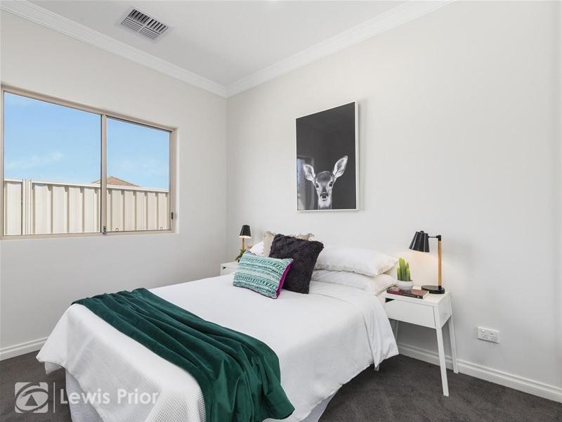 8 8a & 8b Crown Street, Dover Gardens SA 5048