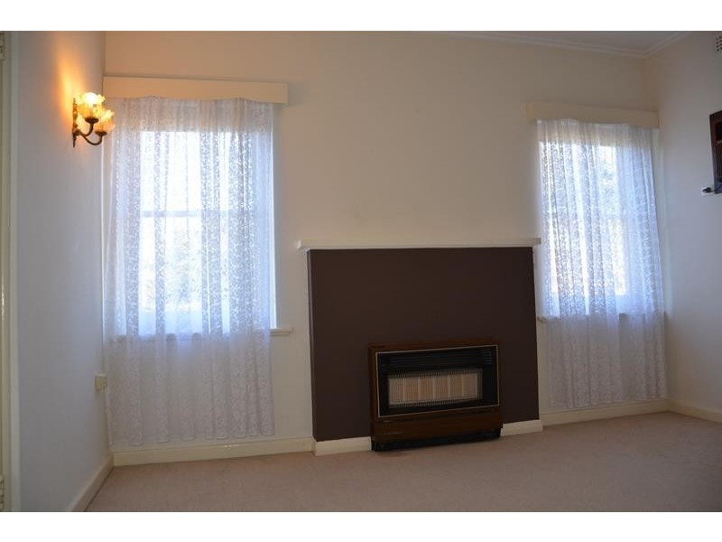 8 Lewis Street, Brighton SA 5048