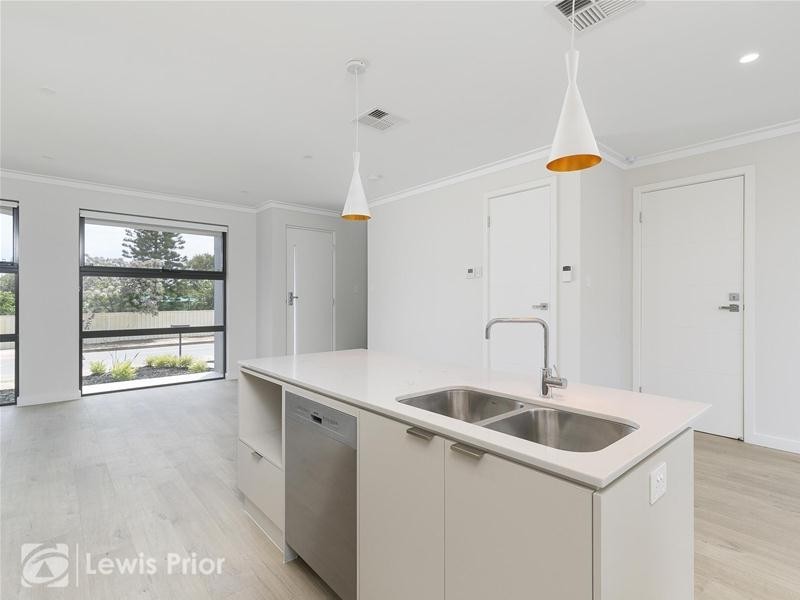 100 Benny Avenue, Port Noarlunga SA 5167