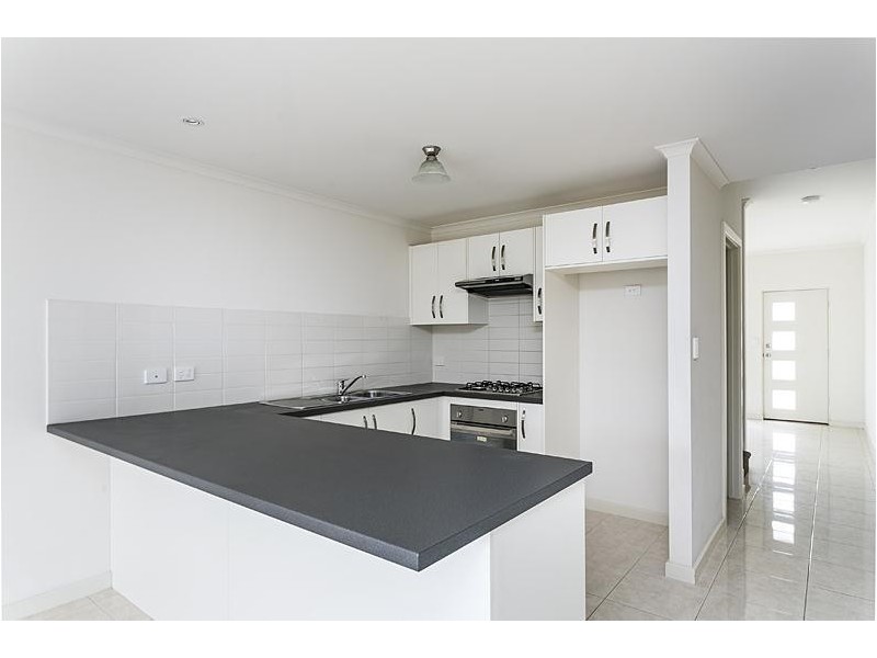 11b Raggatt Crescent, Mitchell Park SA 5043