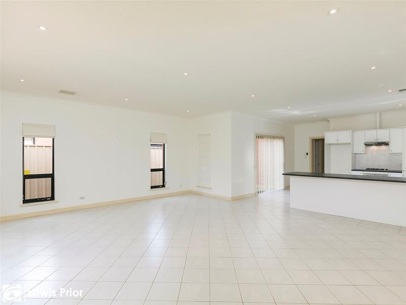 5 Finchley Street, Clovelly Park SA 5042