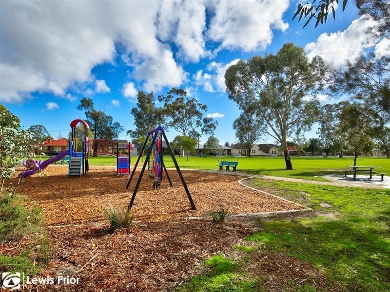 5 Finchley Street, Clovelly Park SA 5042