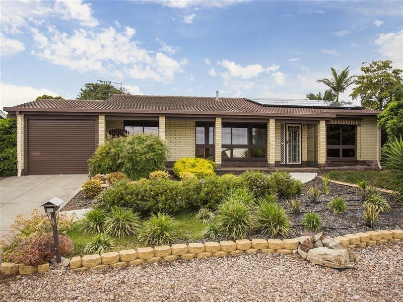 18 Graham Road, Darlington SA 5047