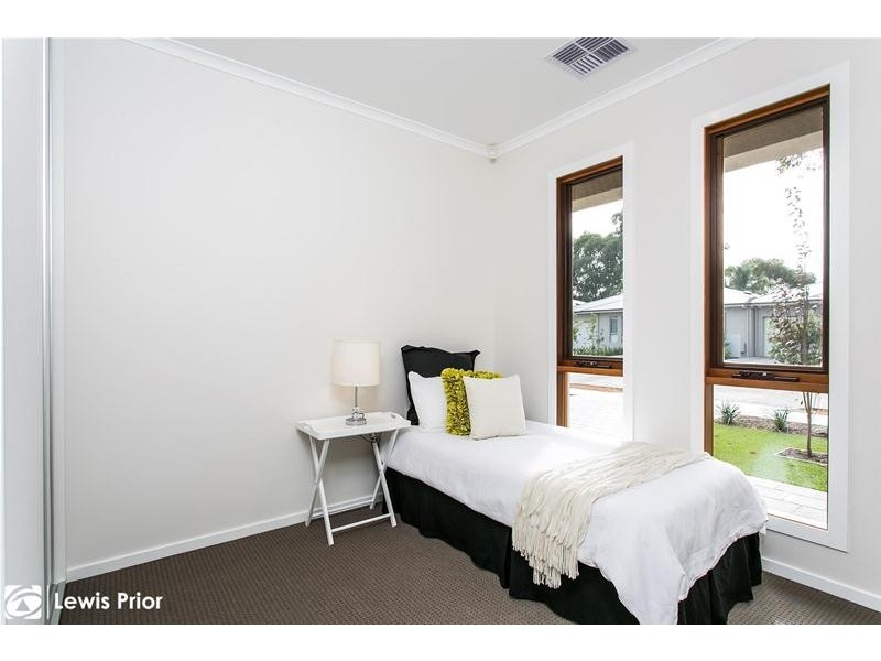 14 Sixth Avenue, Warradale SA 5046