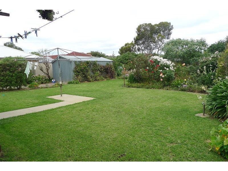 4 Greenock Drive, Sturt SA 5047