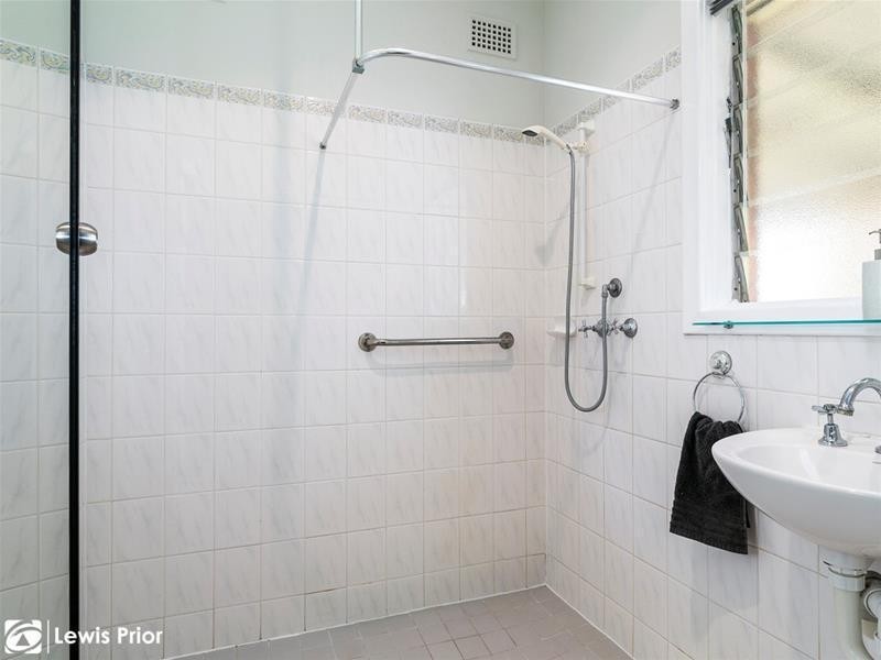 108 Bradley Grove, Mitchell Park SA 5043