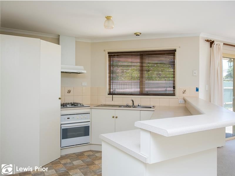 16A Glamis Avenue, Seacombe Gardens SA 5047