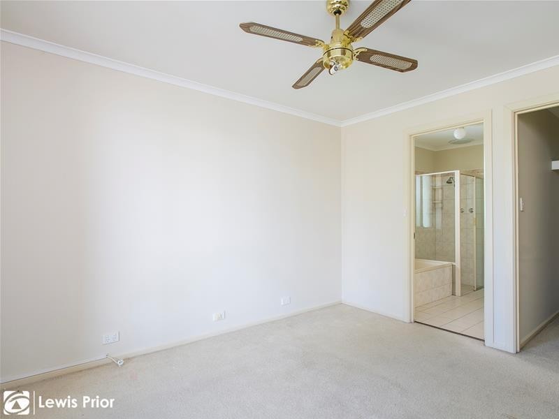 16A Glamis Avenue, Seacombe Gardens SA 5047