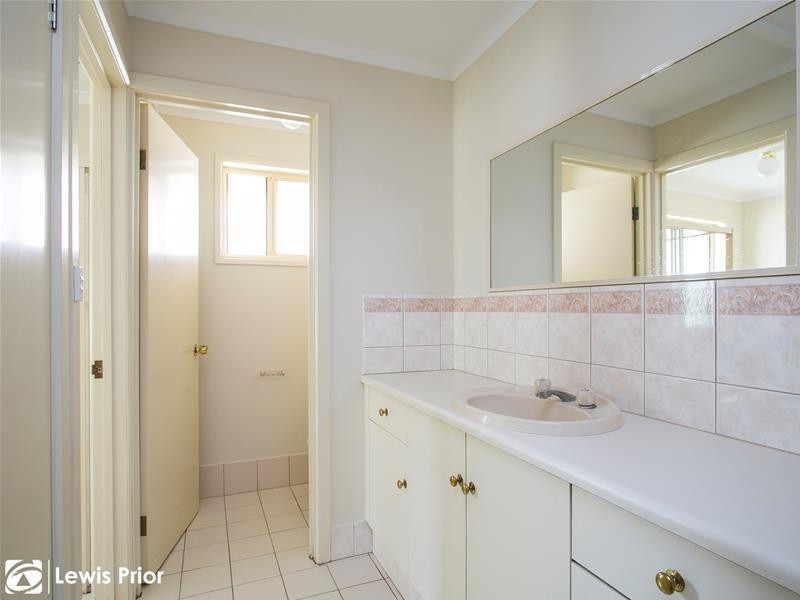 16A Glamis Avenue, Seacombe Gardens SA 5047