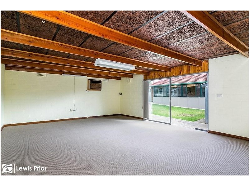 9 Kent Avenue, Seacombe Gardens SA 5047