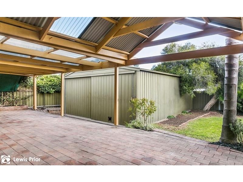 42 Serenade Crescent, Aberfoyle Park SA 5159