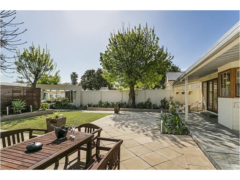 9 Mersey Street, Glandore SA 5037