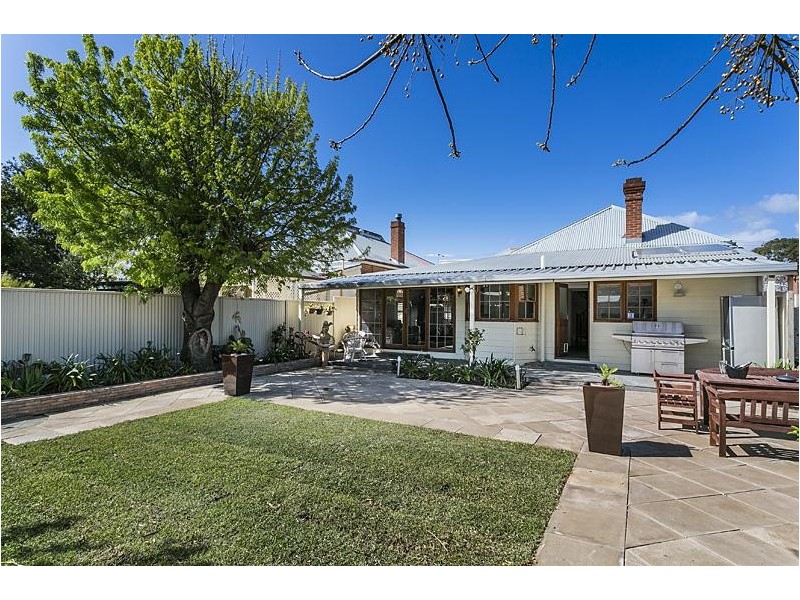 9 Mersey Street, Glandore SA 5037