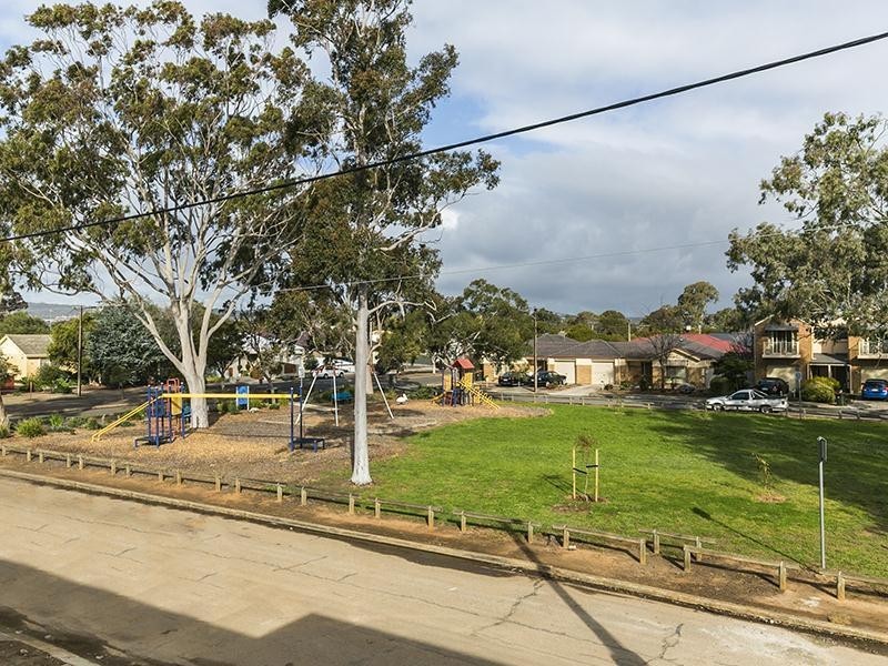 7a Sutherland Street, Park Holme SA 5043