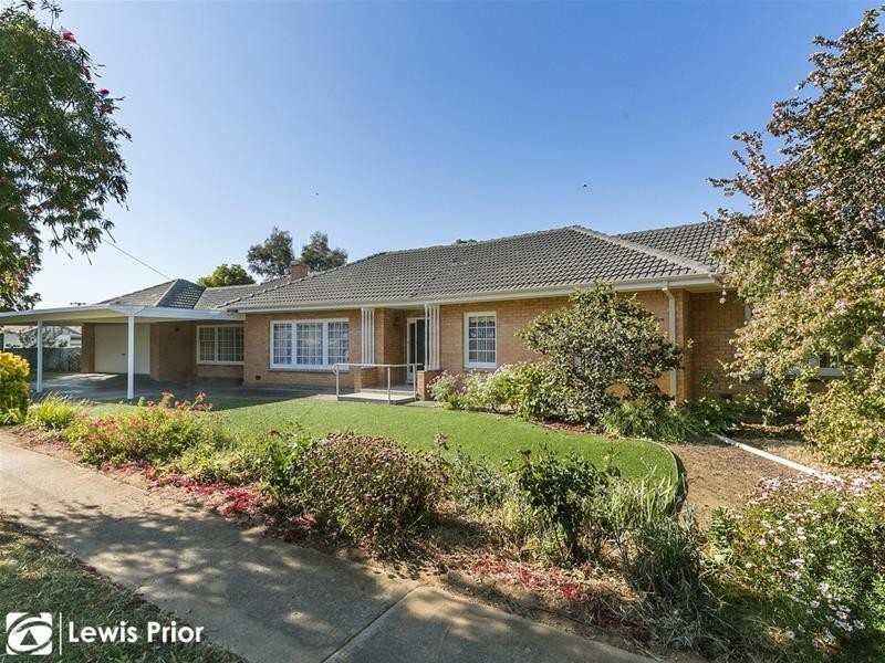 107 Sunshine Avenue, Hove SA 5048