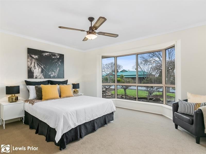 50 Edward Beck Drive, Sheidow Park SA 5158