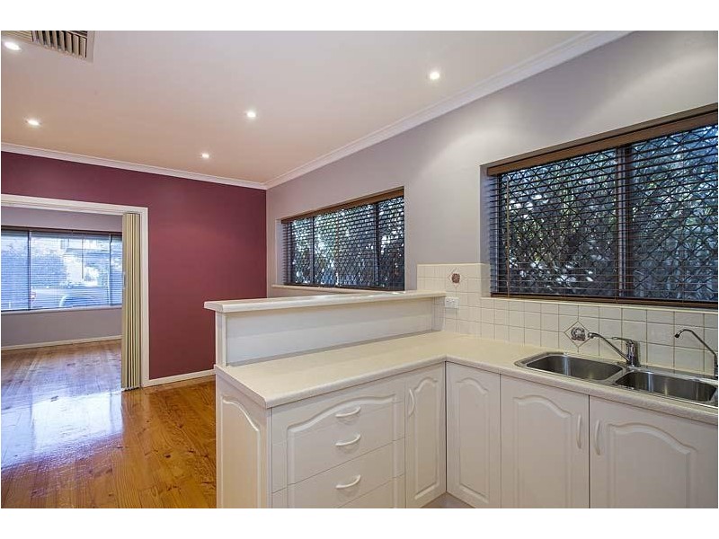 8/11 Crozier Terrace, Oaklands Park SA 5046