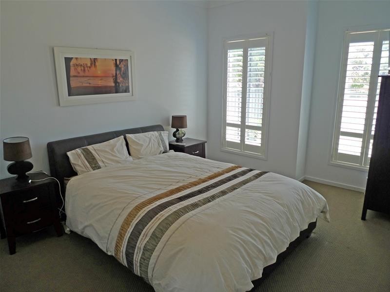 5 Harbrow Grove, Seacombe Gardens SA 5047