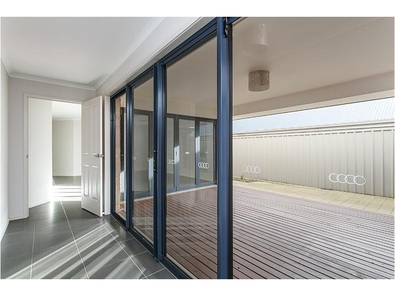 6 Benacre Close, Happy Valley SA 5159