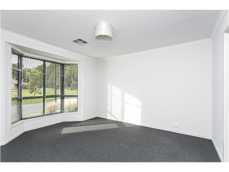 6 Benacre Close, Happy Valley SA 5159