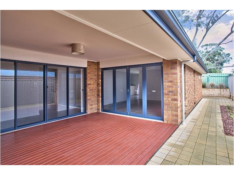 6 Benacre Close, Happy Valley SA 5159