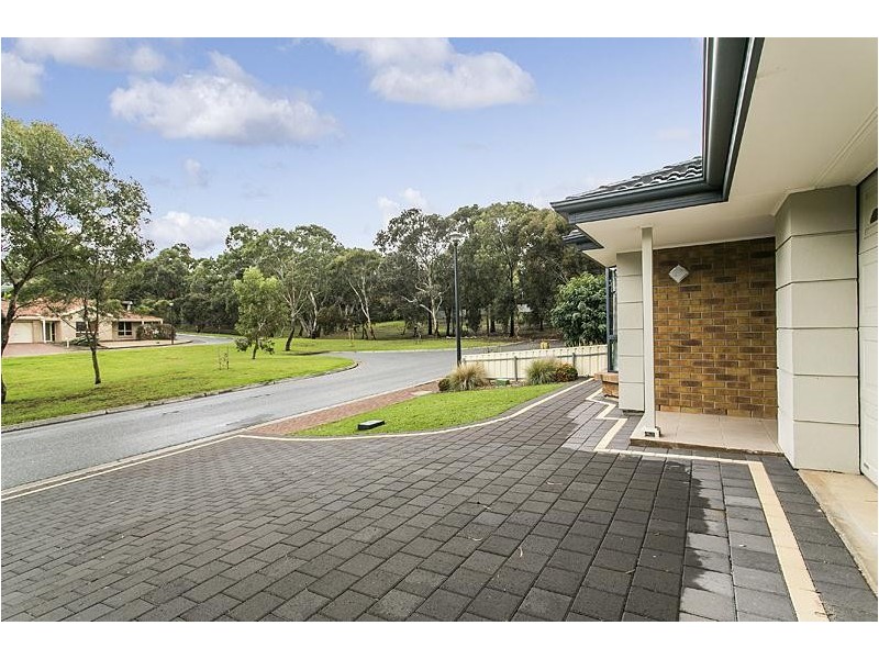 6 Benacre Close, Happy Valley SA 5159