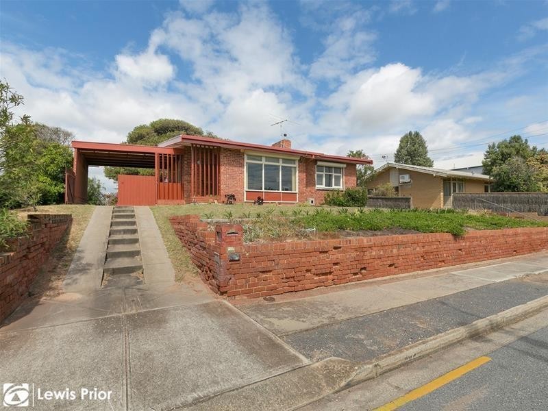 17 Gulf Parade, South Brighton SA 5048
