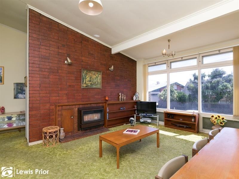 17 Gulf Parade, South Brighton SA 5048