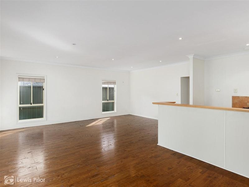 50 Allworth Drive, Happy Valley SA 5159