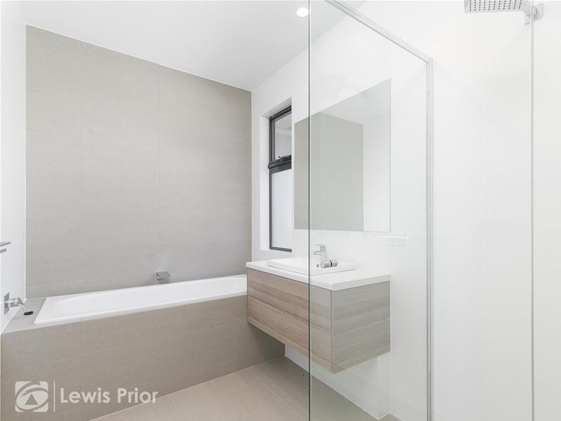 100 Benny Crescent, Port Noarlunga SA 5167