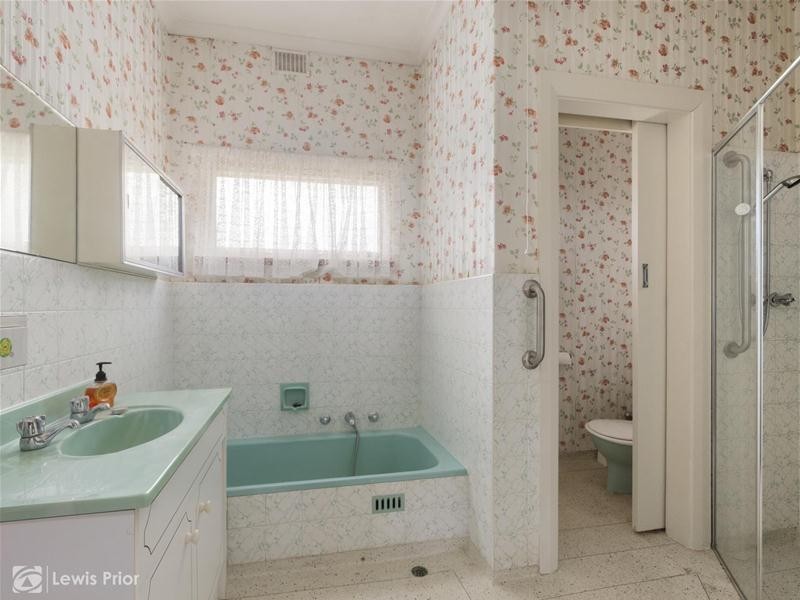 40 Forrest Avenue, Marino SA 5049