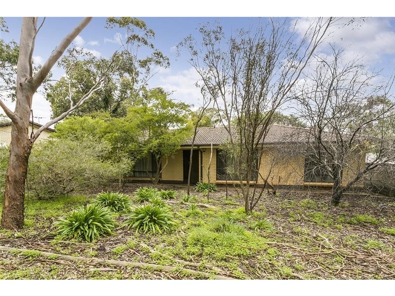 5 Oakridge Close, Aberfoyle Park SA 5159