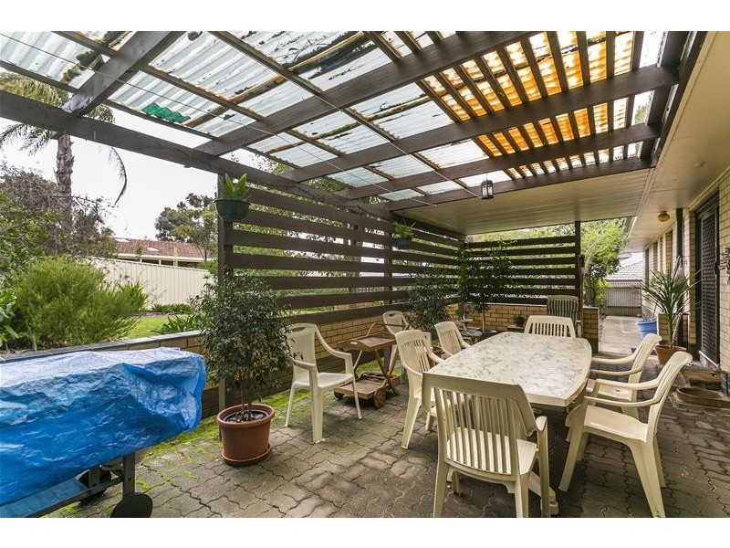 5 Oakridge Close, Aberfoyle Park SA 5159